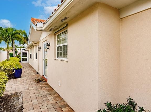 3rd image of 4067 Los Altos Ct