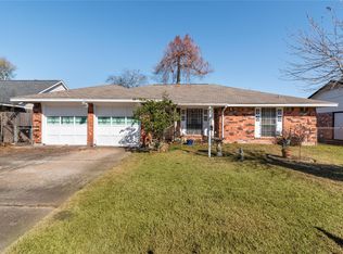 4627 Hollybrook Ln, Houston, TX 77039