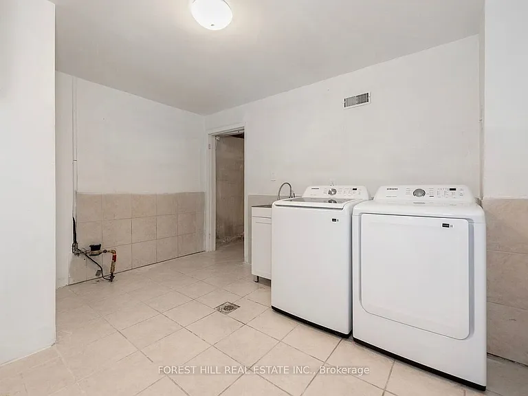 1847 Will Scarlett Dr — Photo 26