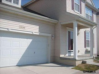 3rd image of 19260 Holmes St