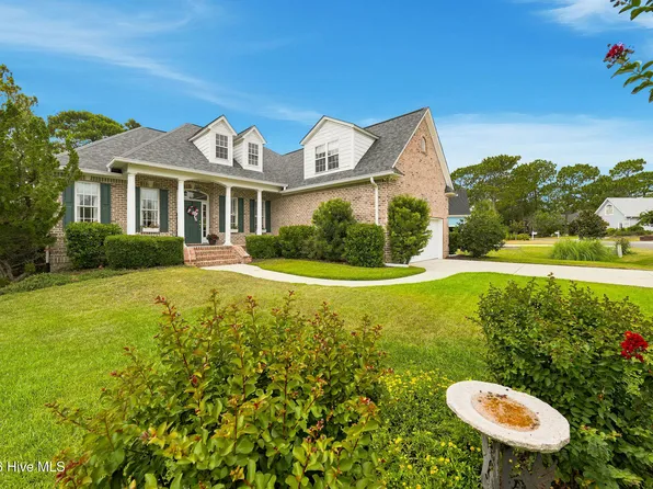 3287 Wild Azalea Way SE, Southport, NC 28461