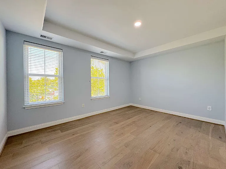 1111 Oronoco St #429 — Photo 22