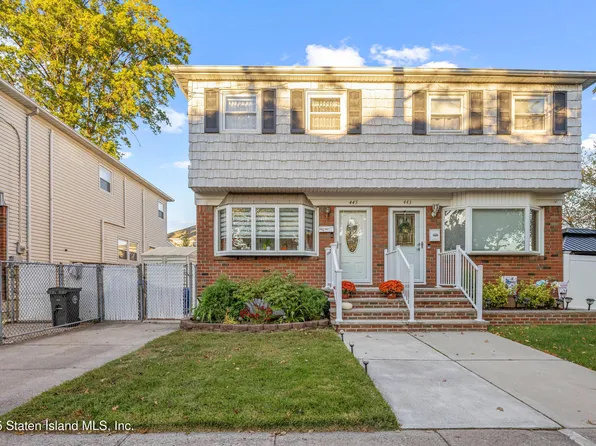 445 Beach Rd, Staten Island, NY 10312