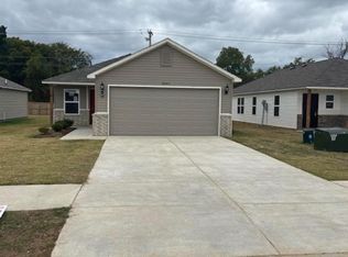 2001 Peony St, North Little Rock, AR 72117