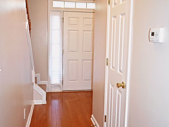 3rd image of 2060 Reserve Pkwy