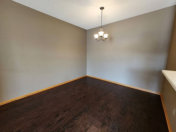 3rd image of 5500 Longview Ct Unit 2