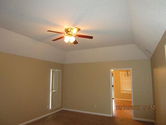 2nd image of 2283 Hometown Dr