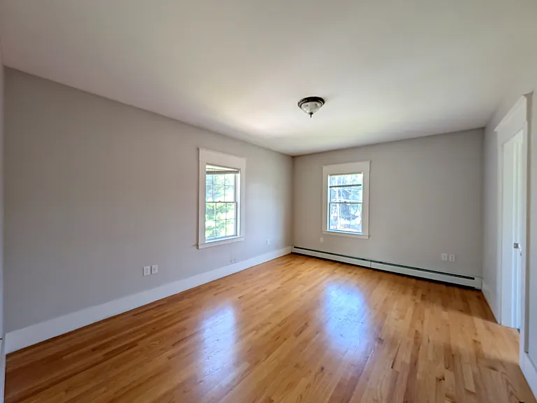 91 Burget Ave #2 — Photo 19