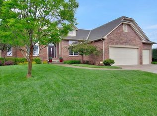2129 N Glen Wood Ct, Wichita, KS 67230
