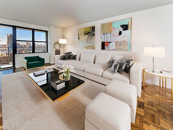 2nd image of 2039 Broadway #26B