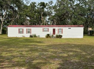 8622 Beach Rd, Perry, FL 32348