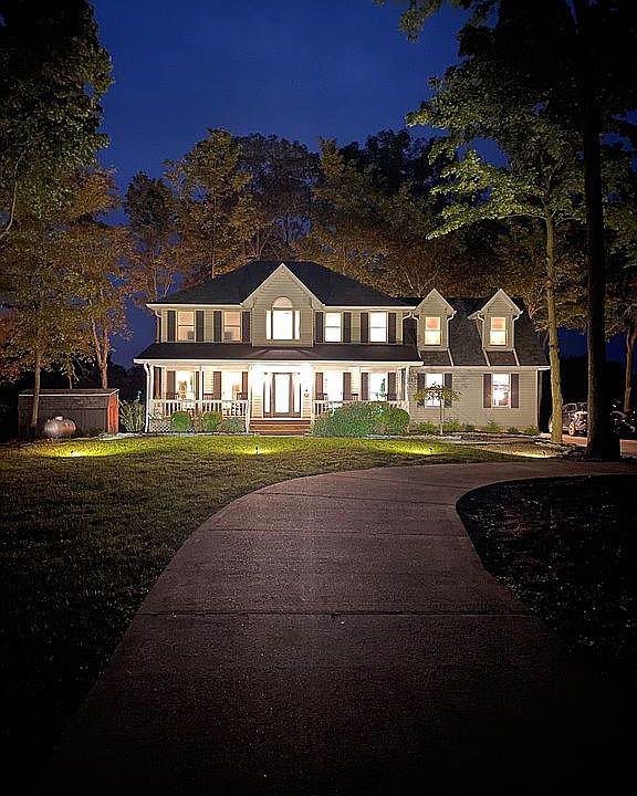 1st image of 932 Waynoka Dr