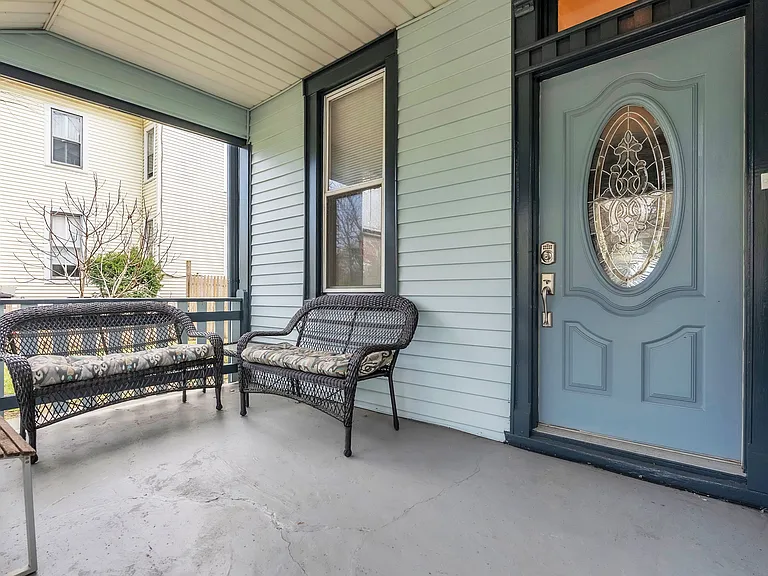 4109 Crittenden St #MAIN — Photo 23