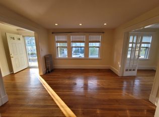 2 Bromfield St, Watertown, MA 02472