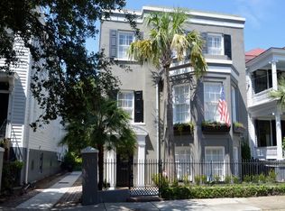 142 Tradd St, Charleston, SC 29401