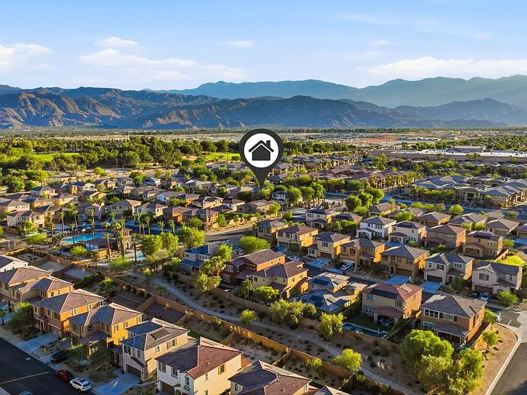 35495 Domani Dr — Photo 35