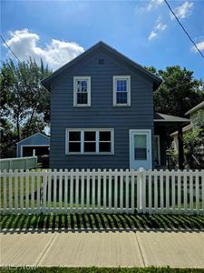 753 W River Rd N, Elyria, OH, 44035