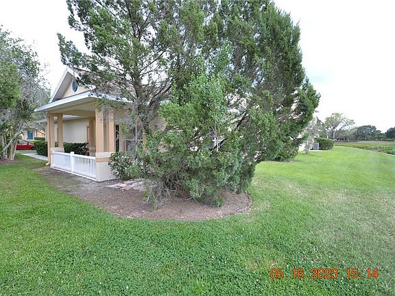 4th image of 8925 Iron Oak Ave #8925