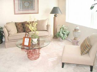 925 NW 18th Ave, Boca Raton, FL 33486