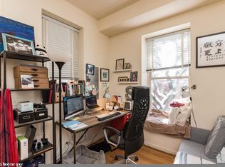 1301 N Hoyne Ave #526, Chicago, IL 60622
