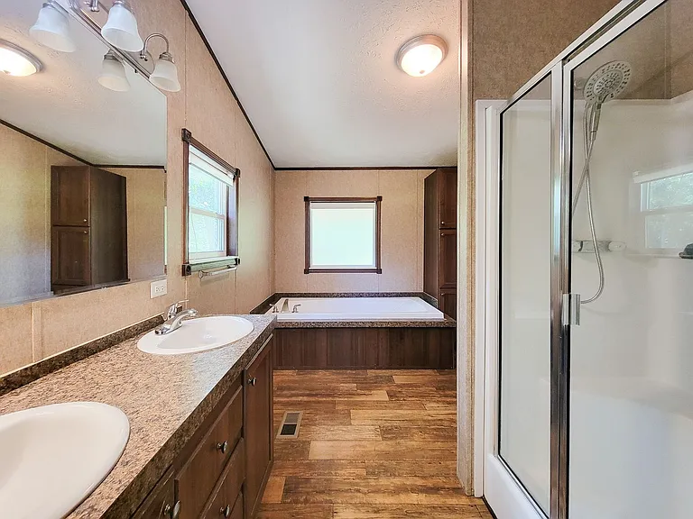 10754 S Lake Shore Dr — Photo 20