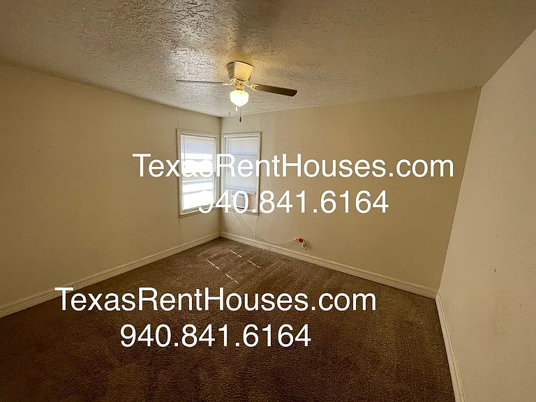 5127 Jacksboro Hwy — Photo 8