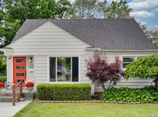 23069 Violet St, Farmington, MI 48336