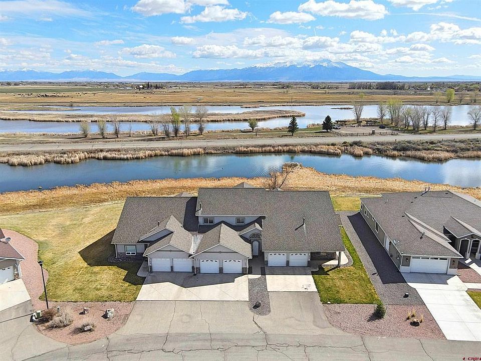 1st image of 617 Country Club Circle