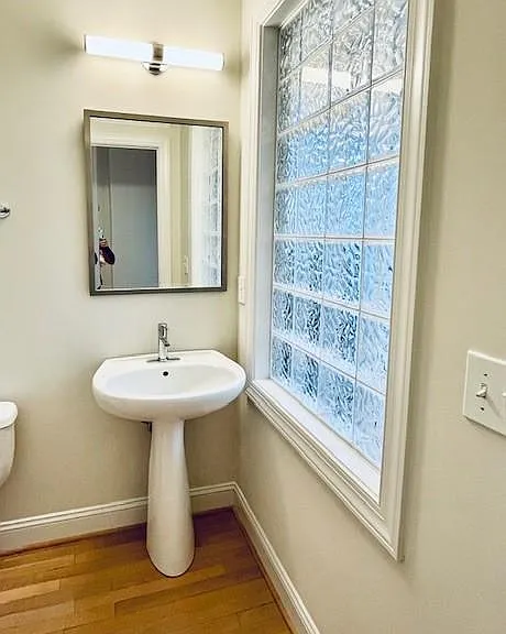 Powder room
