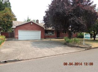 2333 Rose Blossom Dr, Springfield, OR 97477