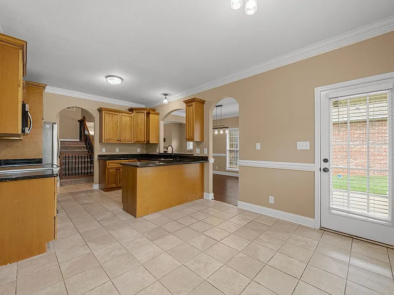 268 Turnberry Cir — Photo 12