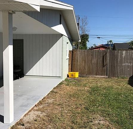 3rd image of 3030 Ellis Ave