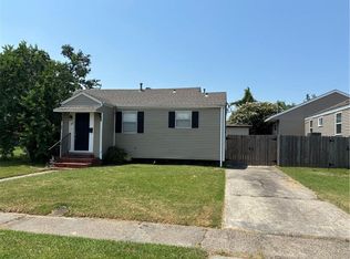 307 E Maple Ridge Dr, Metairie, LA 70001