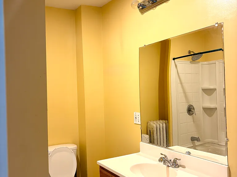 2 Morris Ave #203 — Photo 8