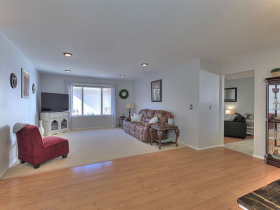 5th image of 5123 W Killdeer Ct