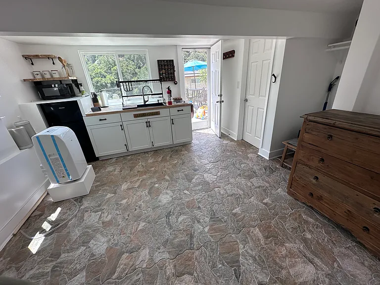 1070 Alta Vista Rd — Photo 11