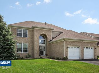 571 S Wynbrooke Rd, Romeoville, IL 60446