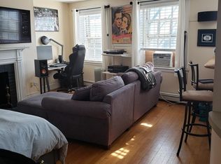 22 Embankment Rd APT 6, Boston, MA 02114