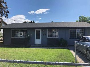 1103 Jackson Ave, Sunnyside, WA
