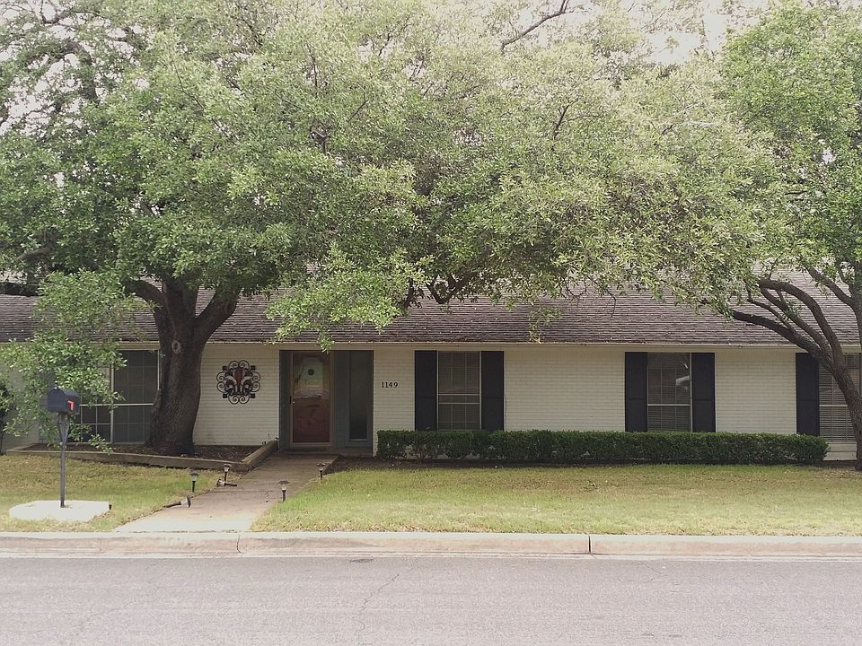 1st image of 1149 Knotty Oaks Dr