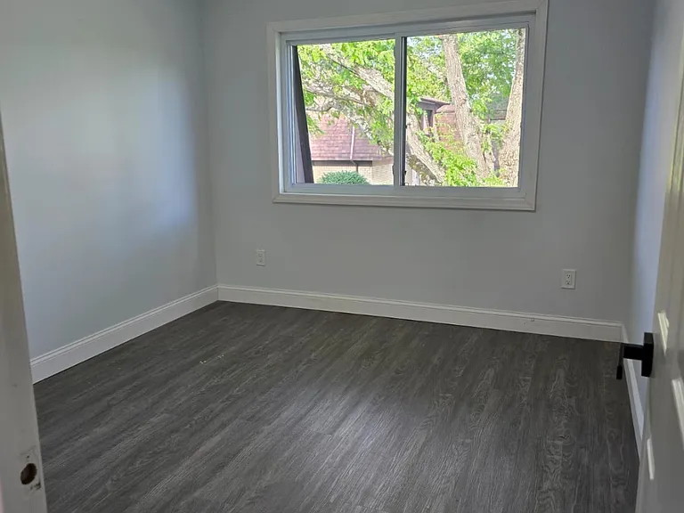308 Cherry Hill Dr — Photo 10