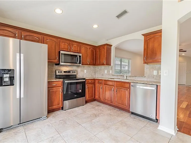 8164 Canterbury Lake Blvd — Photo 7