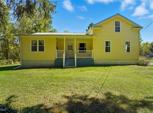 1880 Dadeyville Rd, Austinburg, OH 44010