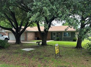 502 E Roosevelt Ave, Whitney, TX 76692