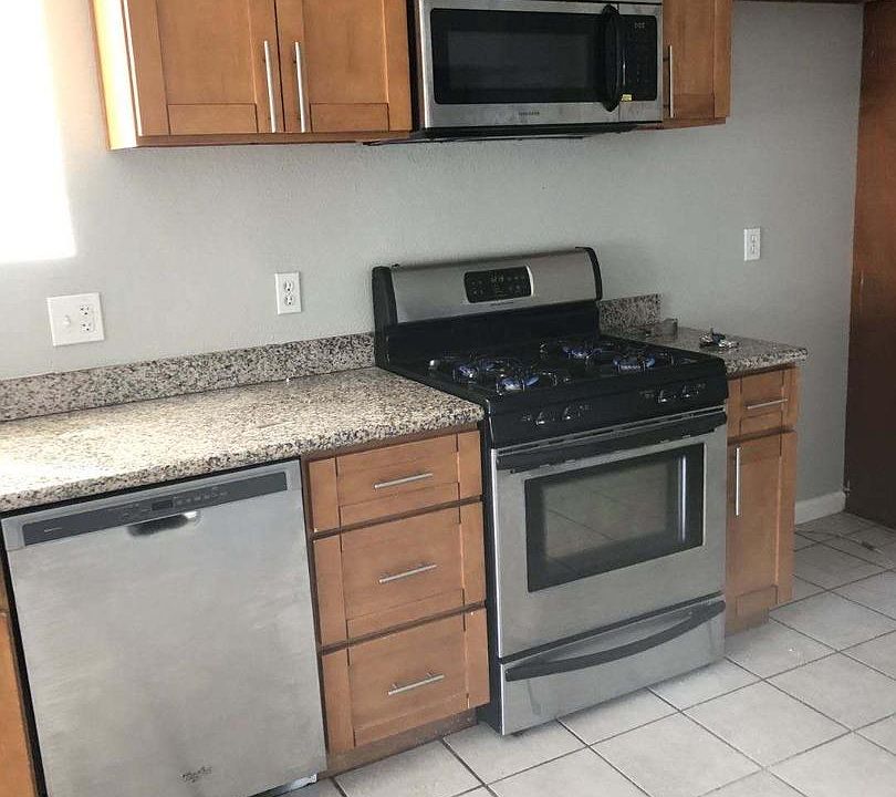 2nd image of 42 Parkside Ln