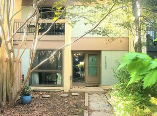 11632 Newbridge Ct, Reston, VA 20191