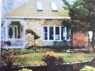 15 10th St, Monroe Township, NJ