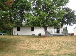 10119 Dunkelow Rd, Franksville, WI 53126