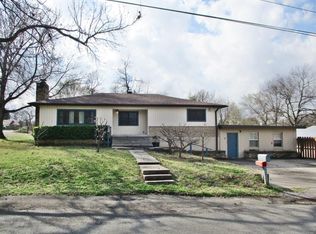 106 S West Ave, Tahlequah, OK 74464