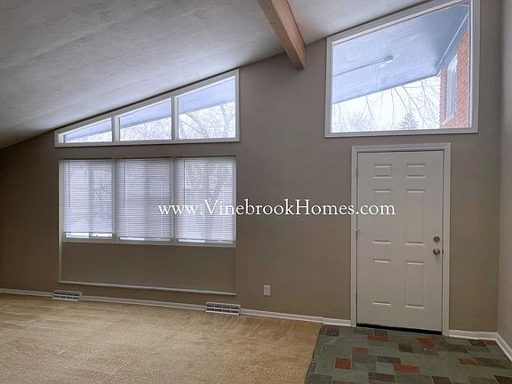 2nd image of 546 Elm Grove Dr